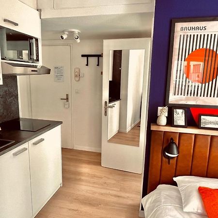 Cozy Studio Apartment Unit 12 In Center Of Цюрих Экстерьер фото