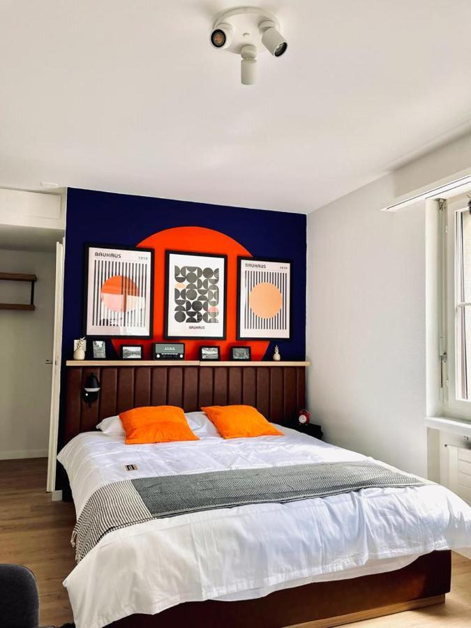 Cozy Studio Apartment Unit 12 In Center Of Цюрих Экстерьер фото